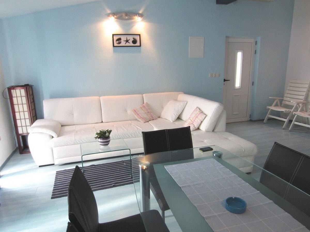 Apartments Zdenka Donji Okrug  المظهر الخارجي الصورة